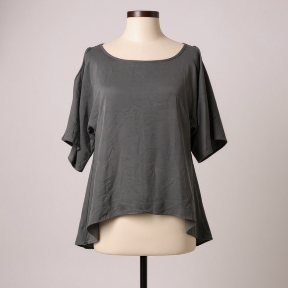 Leith Hi-Low Blouse l SIZE S - Picture 1 of 5